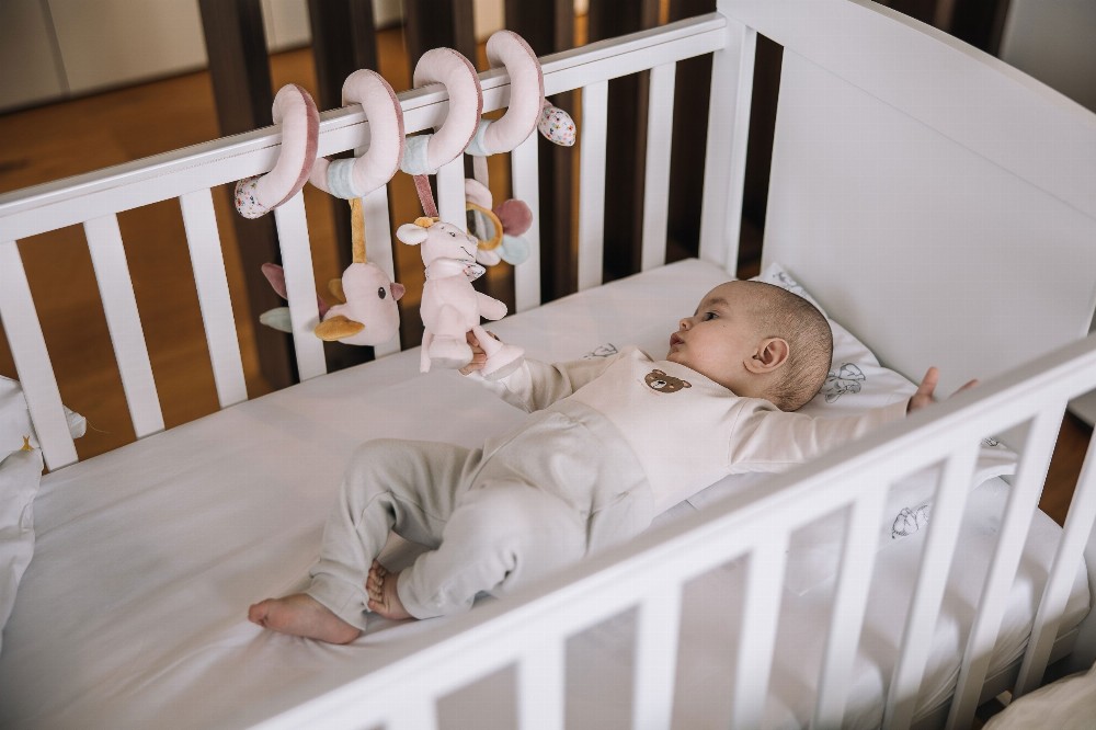 Chaîne spirale gratuite Zoé la souris